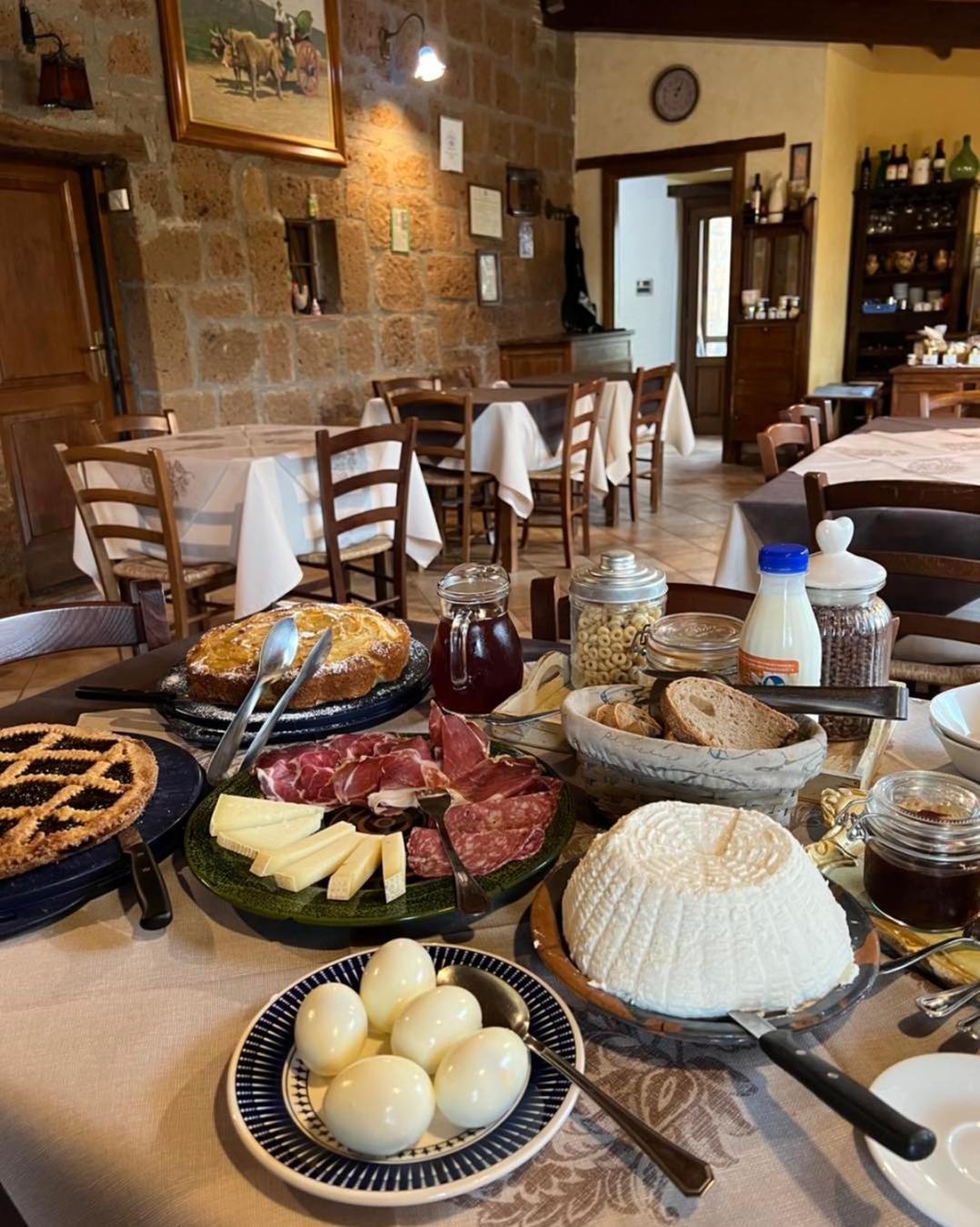 Bio Agriturismo Aia Del Tufo Sorano  Bagian luar foto