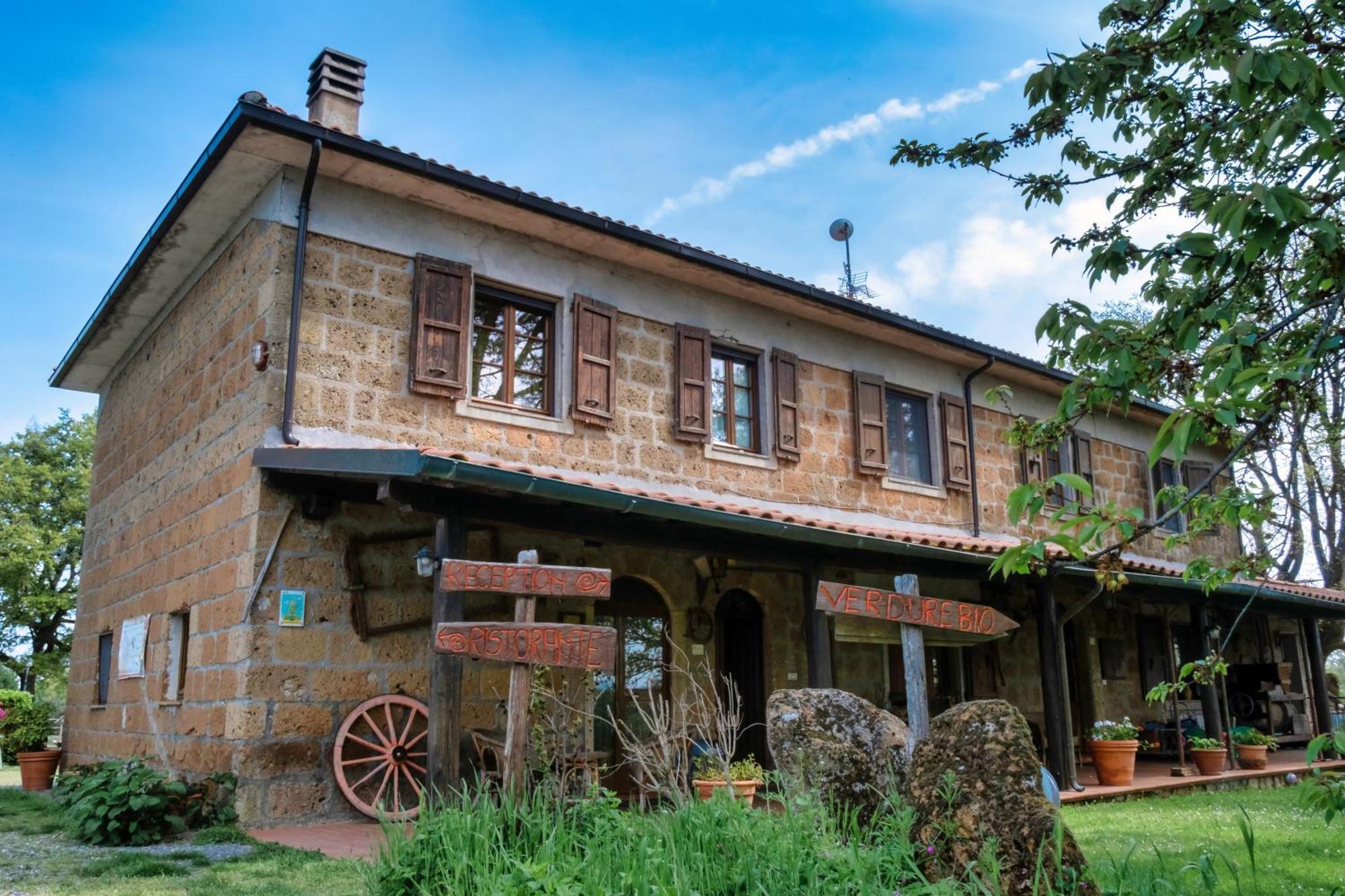 Bio Agriturismo Aia Del Tufo Sorano  Bagian luar foto